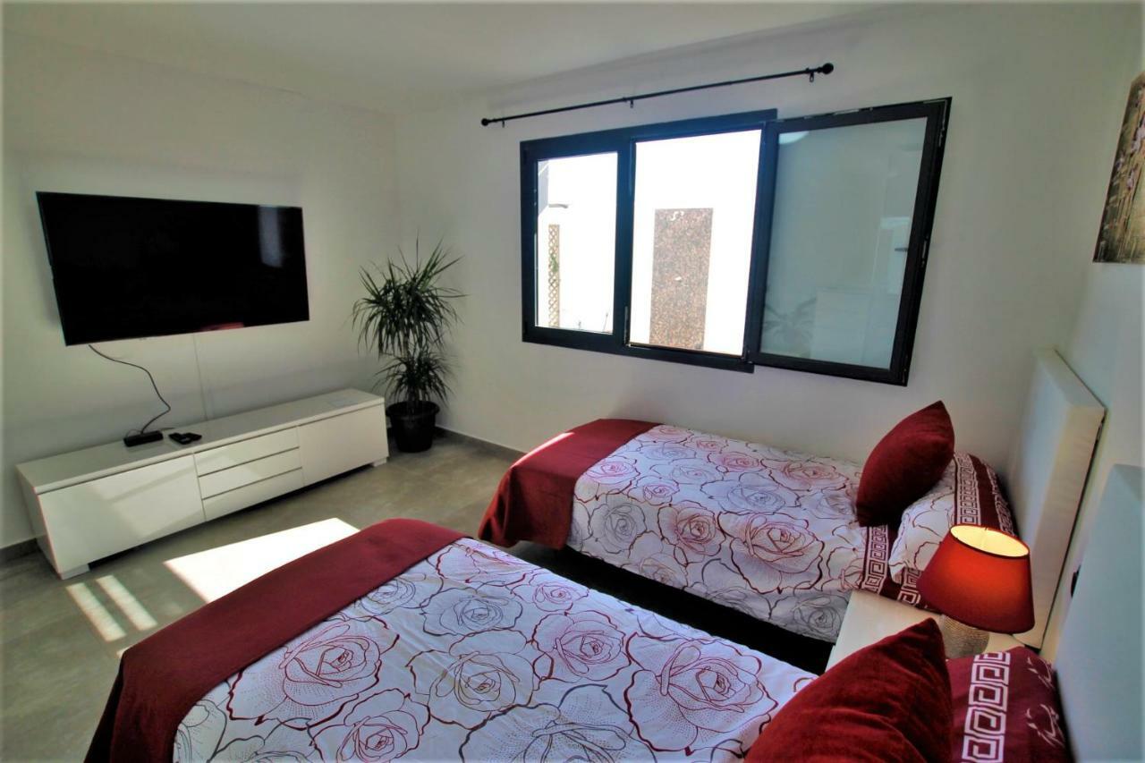 Holiday House And Spa Lanzarote Villa Tías Екстериор снимка